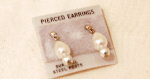 deadstock pierced earring