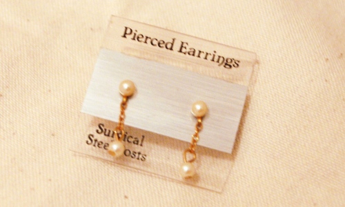 deadstock pierced earring