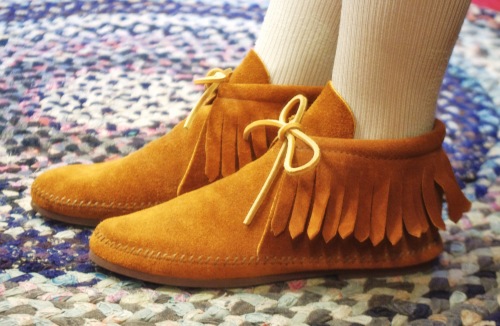 DEAD STOCK MINNETONKA SUEDE MOCCASIN FRINGE ANKLE BOOTS(BRN・MADE IN USA)