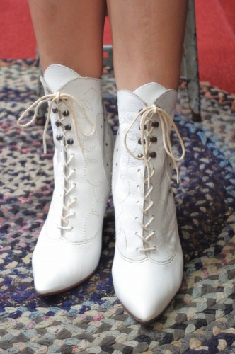 80'S～ LEATHER & SUEDE POINTED TOE LACE UP SHORT BOOTS(WHT)