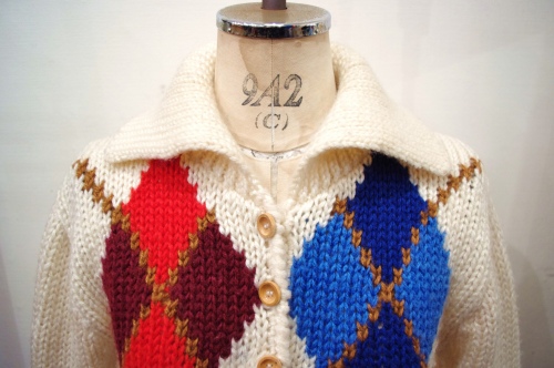60'S～70'S ARGYLE WOOD BUTTON PULL OVER SWEATER(O.WHT)