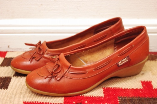 vintage heel loafer
