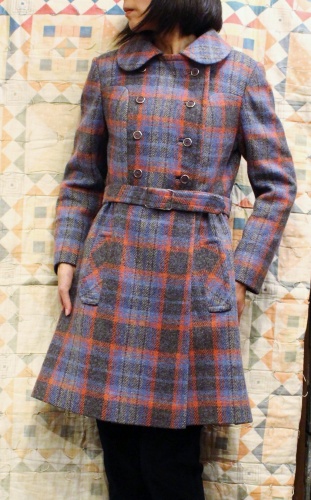 70'S～ ROUND COLLAR DOUBLE BREAST CHECK WOOL COAT WITH BELT