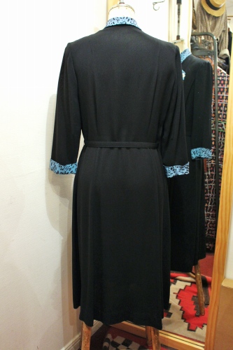 LATE 40'S～ 3/4 SLEEVE RAYON DRESS WITH BELT (BLK/TQ)