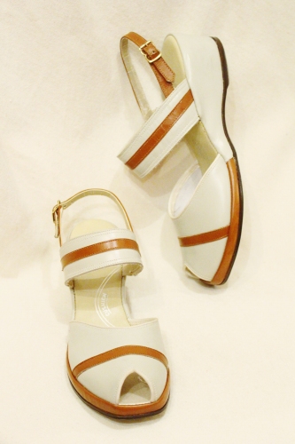 DEAD STOCK 40'S～ PEEP TOE SLING BAG STRAP WEDGE LEATHER SANDAL (L.GRY/CRML)