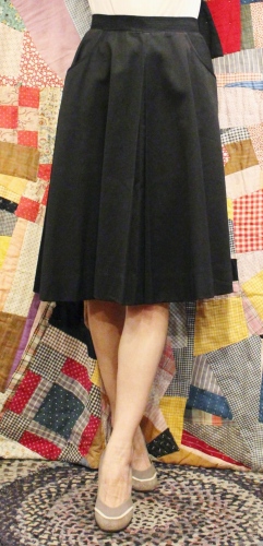 50'S~ KORET OF CALIFORNIA CENTER PLEAT FLARE SKIRT (BLK)