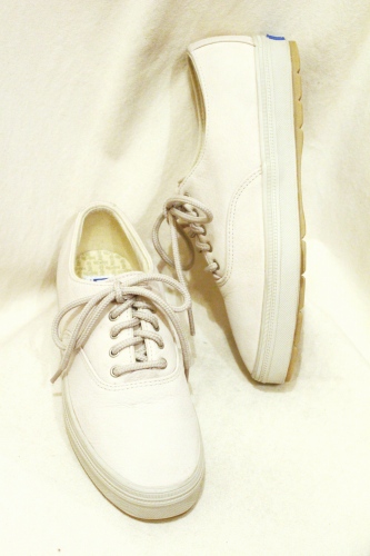 KEDS LEATHER DECK SHOES (W.BEIGE)