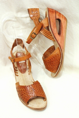 70'S～ MESH LEATHER CUT OUT WEDGE ANKLE STRAP SANDAL (L.BRN)